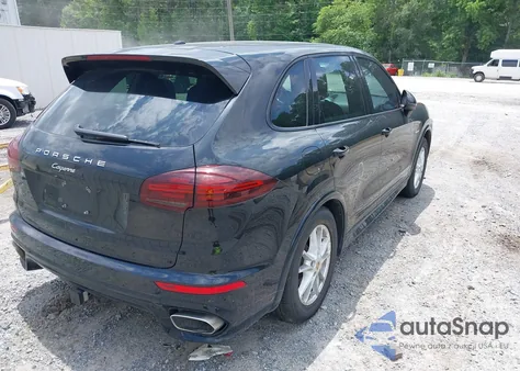 2015 Porsche Cayenne Diesel из США, поврежденный, VIN WP1AF2A21FLA43203